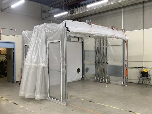 Retractable Welding Booth